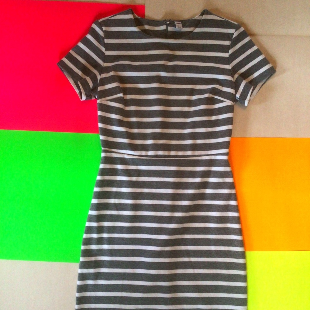 Old Navy gray and white striped dress, ladies size S.